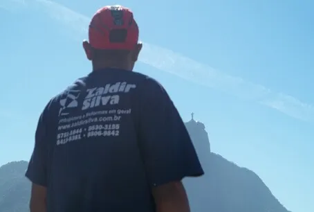 Desentupidora em Niterói // Serviço de Desentupimento em Niterói Desentupidora em Niterói // Serviço de Desentupimento em Niterói